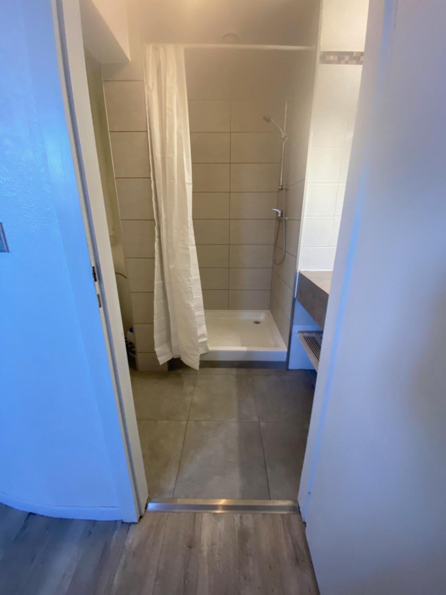 Gite Saint Florent Studio Apartment Parking Gratuit Straßburg Exterior foto